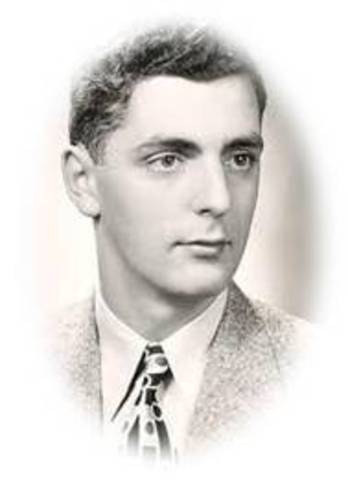ROBERT MOOG