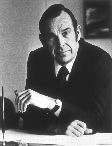 Eleccion del tercer director general