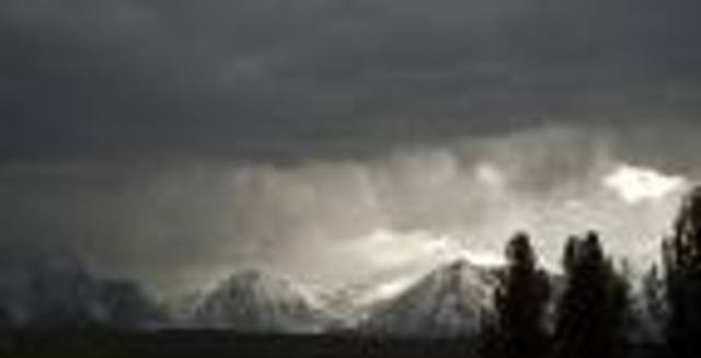 8pm a big storm grew worse