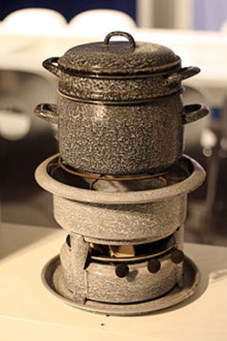 The First Rice Cooker