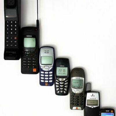 Timeline: History of Mobile phones