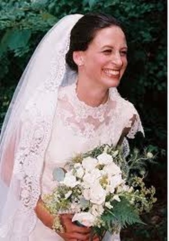 She married her boyfriend , David,