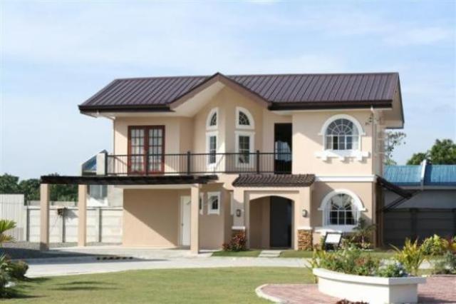 live in a nice house with my family