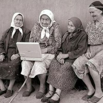 Timeline: Historia de las educación a distancia y las TIC