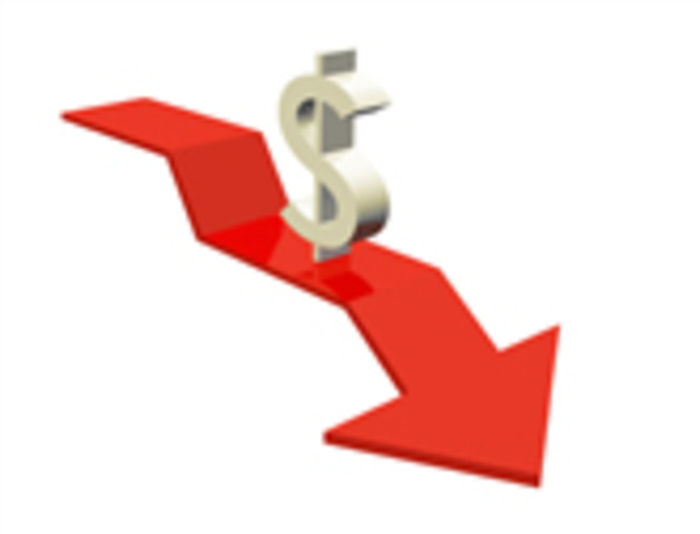 The country falls into a econimical crisis.