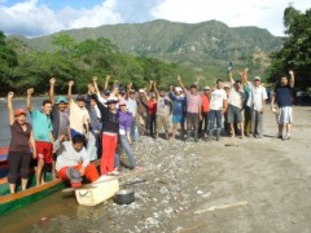 Suspensión de obras y compra de Tierras