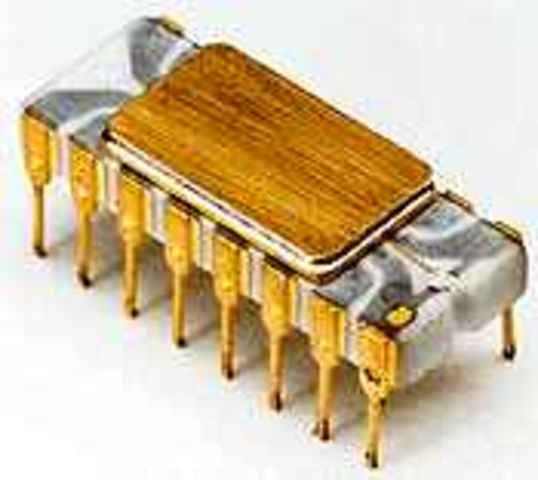 CIRCUITO INTEGRADO (MICROPROCESSADOR)