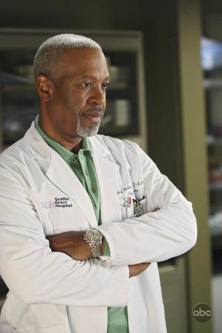 Become chief of surgery at a major hospital