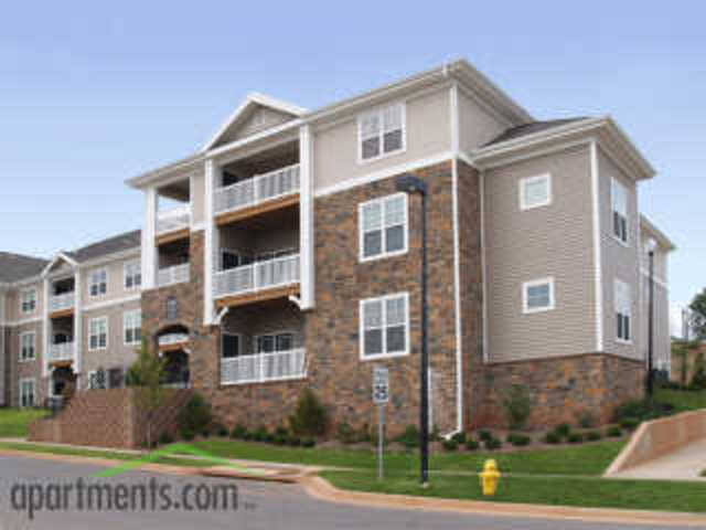 Move into Camden Clearbrook