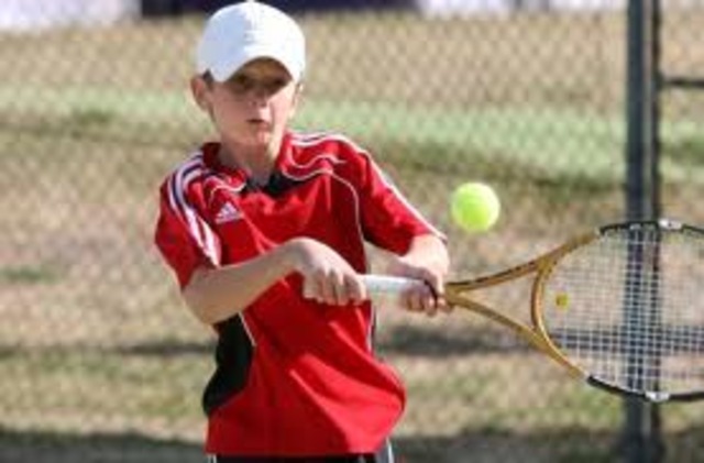 Di Toro coached a group of young tennis players