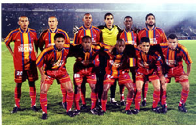 DEBUT EN PRIMERA Y SEMIFINALES