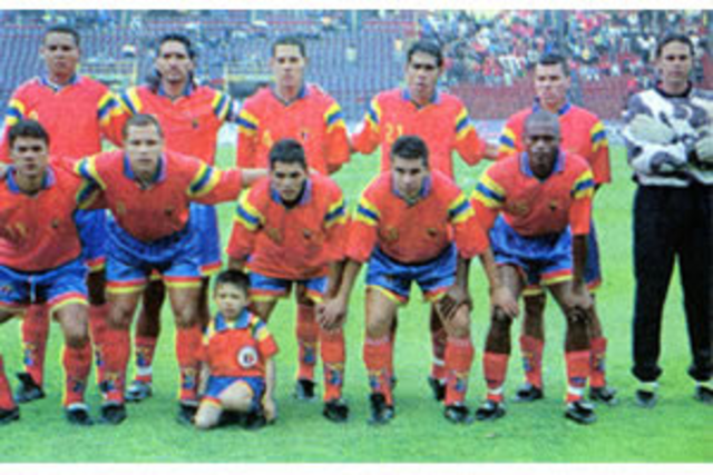 2001. SE MANTUVO LA CATEGORÍA.