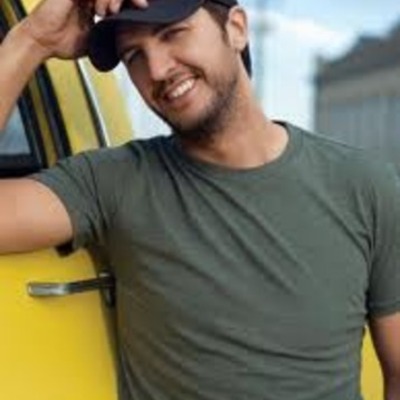 Timeline: Luke Bryan
