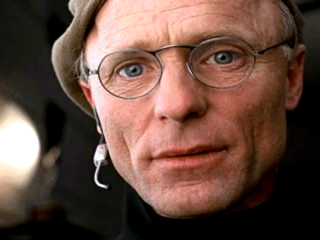 Christof habla con Truman