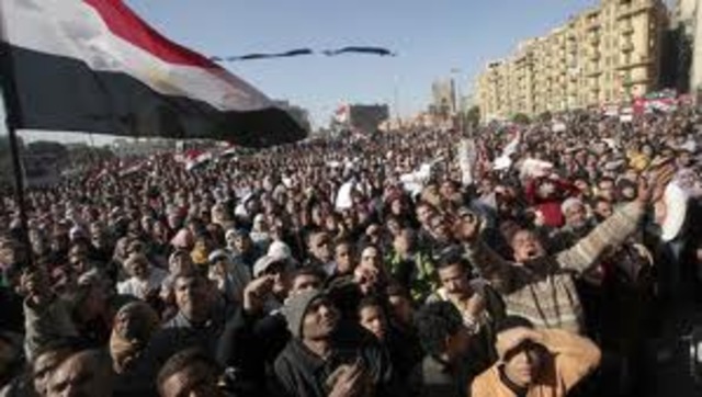 Egyptian President Asks Army to Intervene After Days of Violent Protest