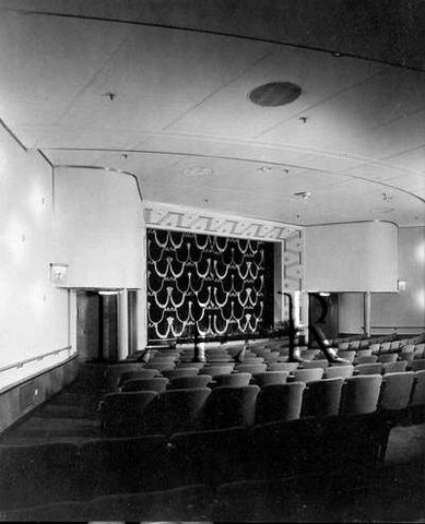 Primers cinemes estables