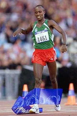 Gezahegne Abera Sidney 2000 2:10:11