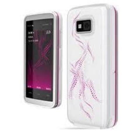 Nokia 5530 iluvial rosa