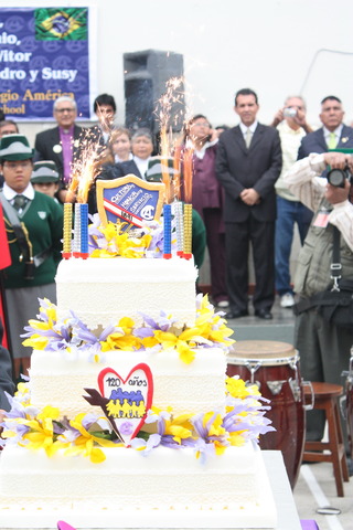 El colegio cumple 120 años de fundado