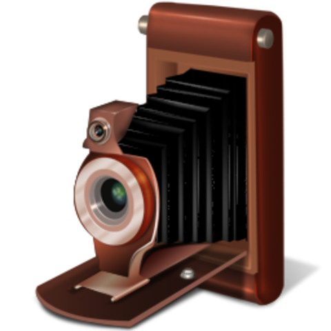 In 1664-1666, Isaac Newton discovers the white light