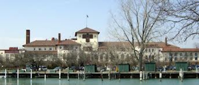 joined the Detroit Yacht Club