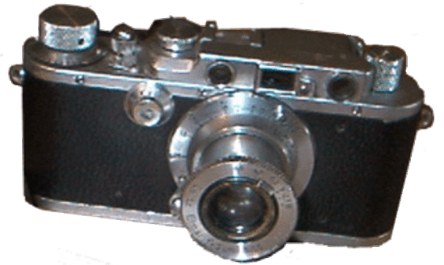 Oskar Barnack makes the Leica camera.