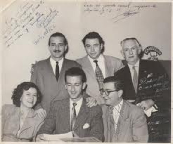 Carlos Estrada funda La voz de Antioquia