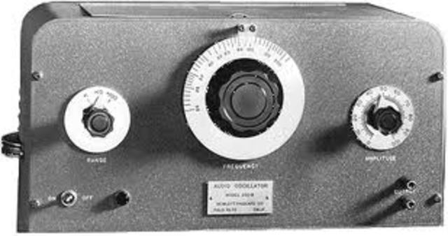 HP 200A Audio Oscillator