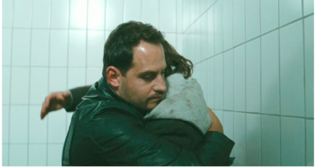 Zinos und Illias im Gefängnis