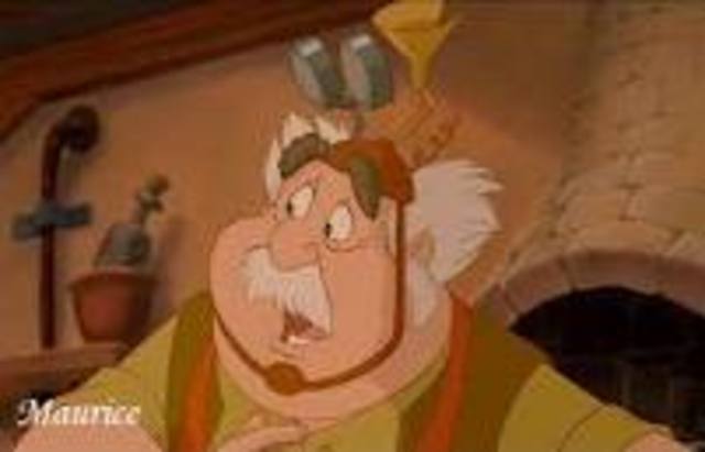 Maurice gets lost in the forest.