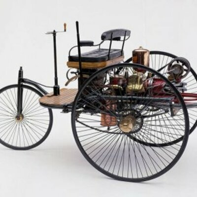 Timeline: first motor vechilce