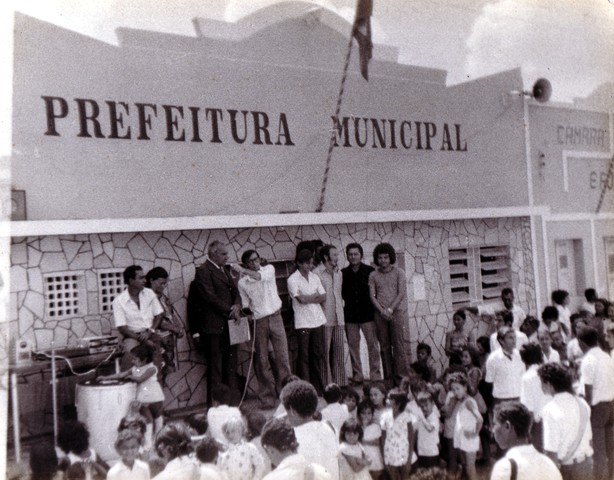 Primeiro Prédio da Prefeitura de Grossos