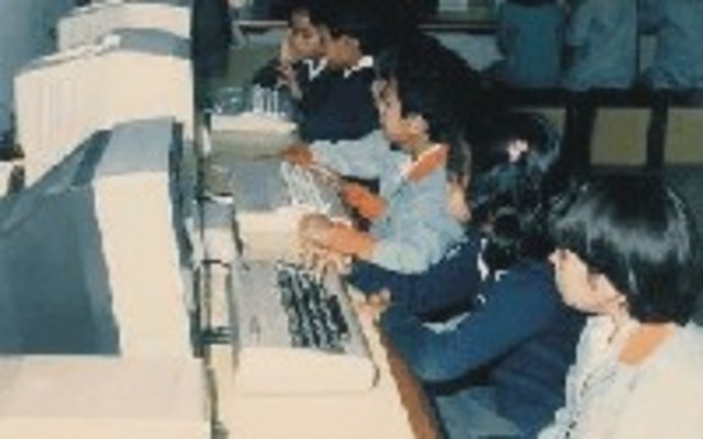 Pabellón de talleres