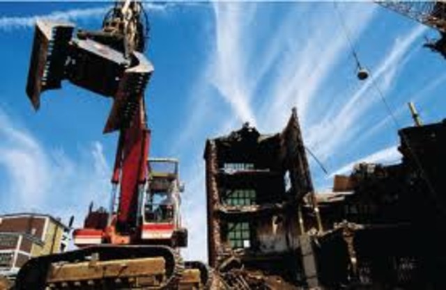 CHA demolishes Cabrini Green