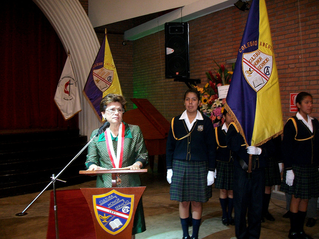 Restructura la misión del colegio