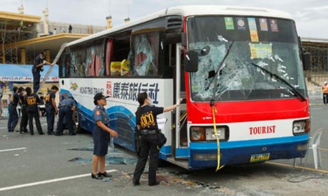 Hong Kong tourists trapped in Manila