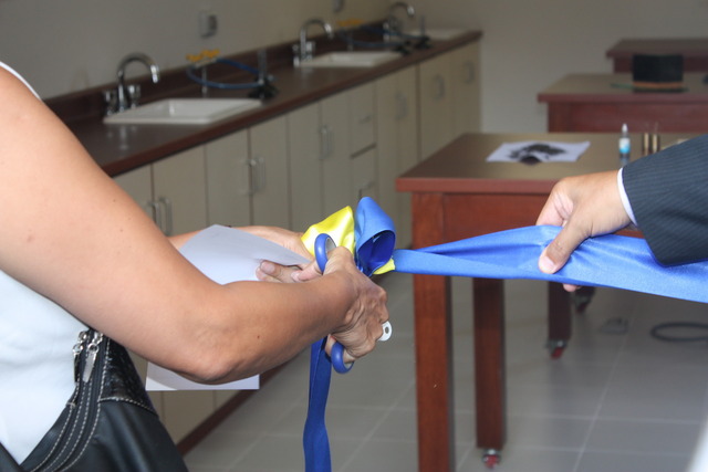 Inaguracion de laboratorios