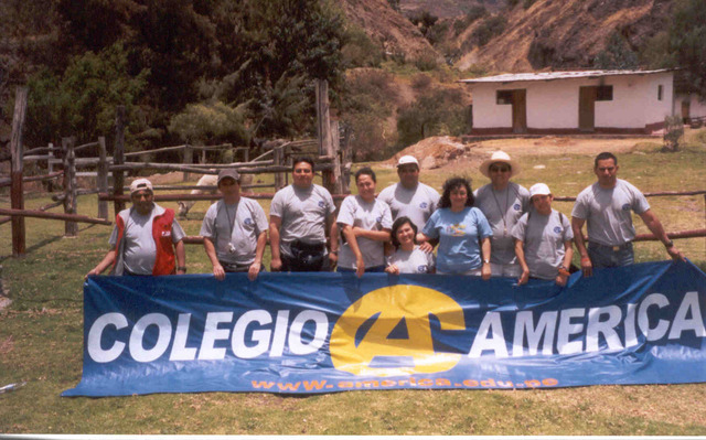Alumnos realizan viaje de investigación a Canta