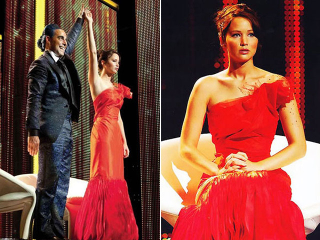 Katniss has her individual interveiw with Caesar Flickerman