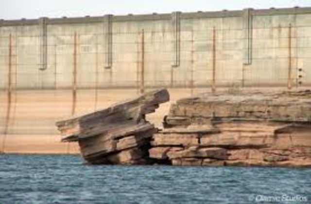 The Building of Conchas Dam