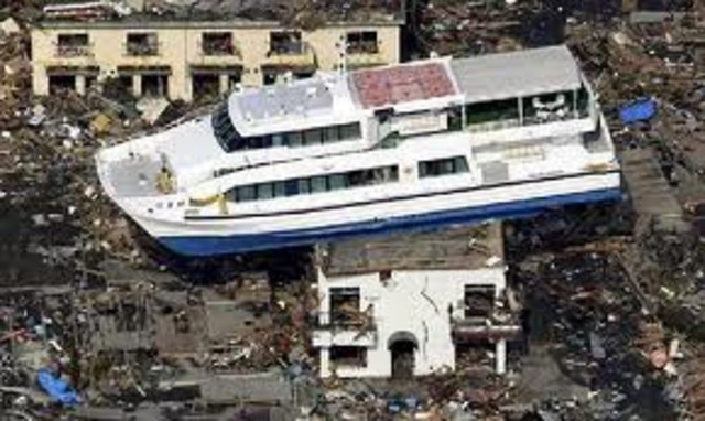 9.1 magnitude earthquake hits Japan