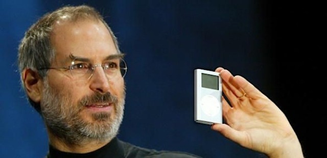 Steve Jobs introduces the first iPods