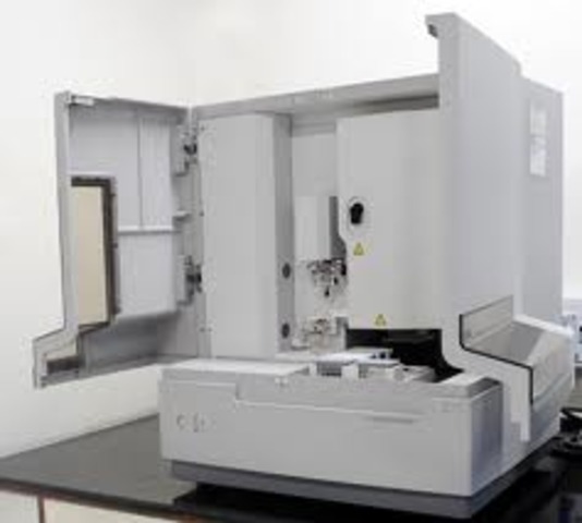 Automated flourescnece sequencer was invented.