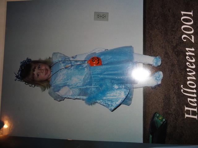 I finally got to be a princess for holloween.