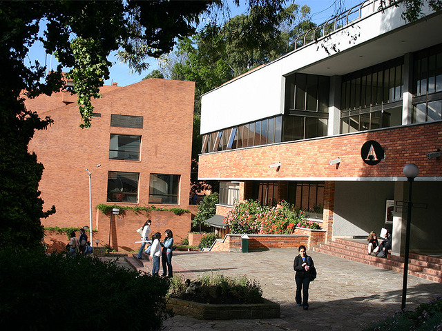 universidad externado de colombia