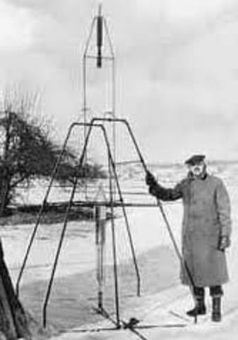 Liquid-fueled Rockets