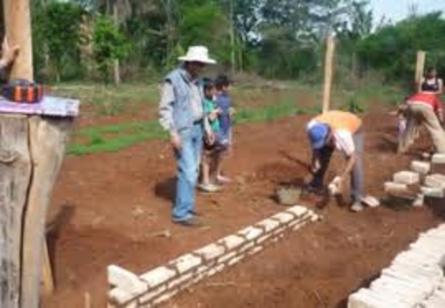 ESCUELAS RURALES EN FINCAS