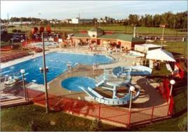 Family went to Steinback Aquatic Centre