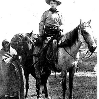 Timeline: Communicating by Emilie