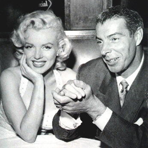 Marilyn Monroe & Joe DiMaggio Get Married